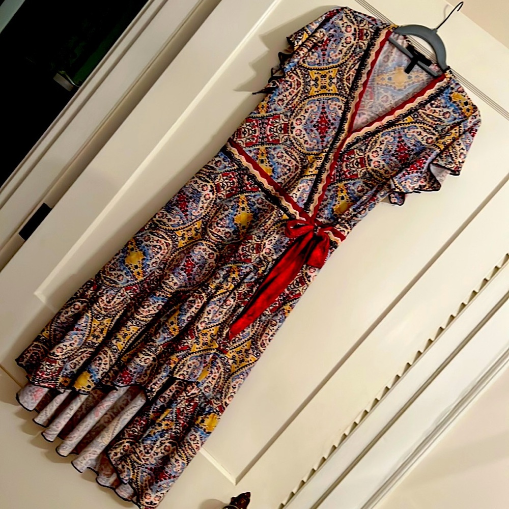 BBCG Max Azria size L dress